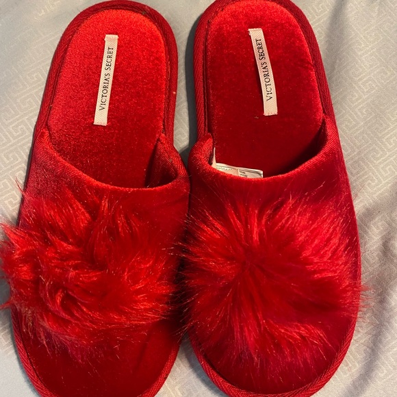 Victoria's Secret Shoes - Brand new Victoria secret slippers Medium